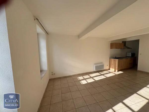 Appartement à louer 3 pièces 72.4m²