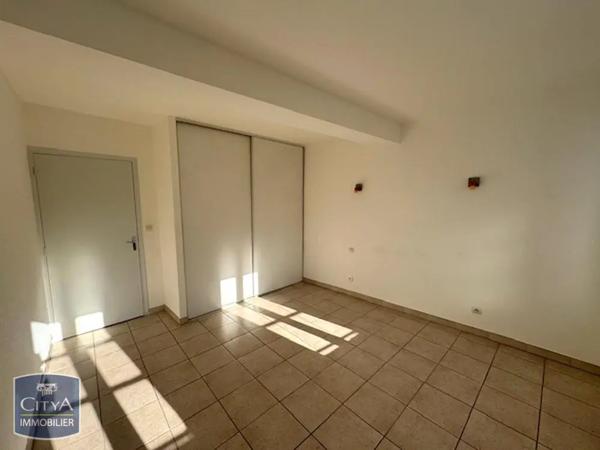 Appartement à louer 3 pièces 72.4m²