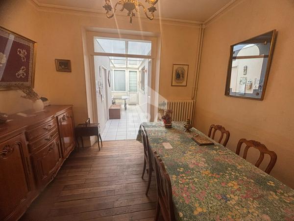 MAISON  CENTRE VILLE  - jardinet  QUARTIER EQUINOXE