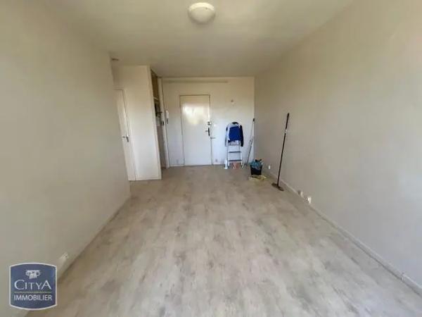Appartement à louer 1 pièce 33.79m² Firminy (42700)