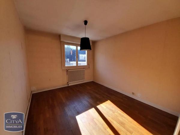 Appartement à louer 4 pièces 71.09m²