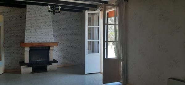 RARE MAISON DE PLAIN PIED DANS UN JOLI QUARTIER RÉSIDENTIEL PAISIBLE