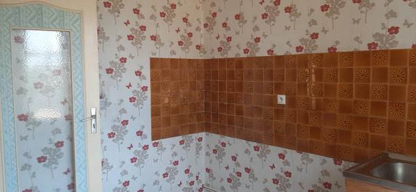 RARE MAISON DE PLAIN PIED DANS UN JOLI QUARTIER RÉSIDENTIEL PAISIBLE