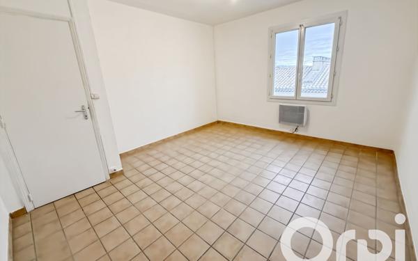 Appartement à louer    3 pièces • 59,91 m2 Bourg-Saint-Andéol