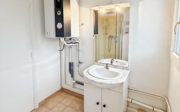 Appartement à louer    3 pièces • 59,91 m2 Bourg-Saint-Andéol