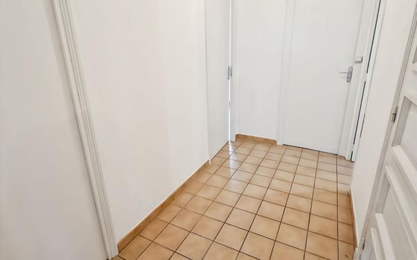 Appartement à louer    3 pièces • 59,91 m2 Bourg-Saint-Andéol