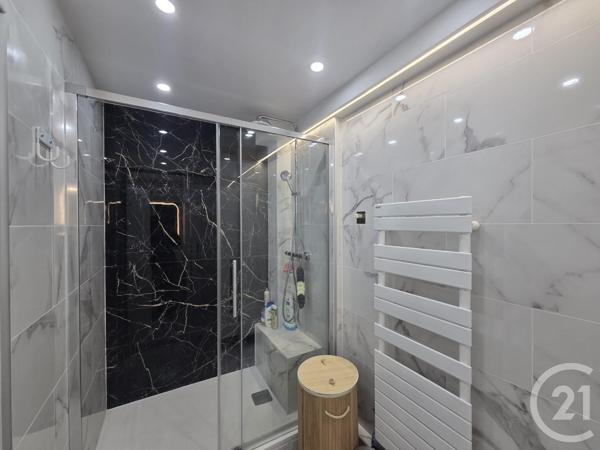 Appartement F4 à vendre  4 pièces - 89 m2 GARGES LES GONESSE - 95