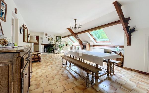 Maison à vendre    7 pièces • 221 m2 Vineuil-Saint-Firmin