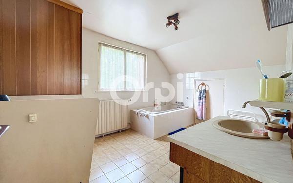 Maison à vendre    7 pièces • 221 m2 Vineuil-Saint-Firmin