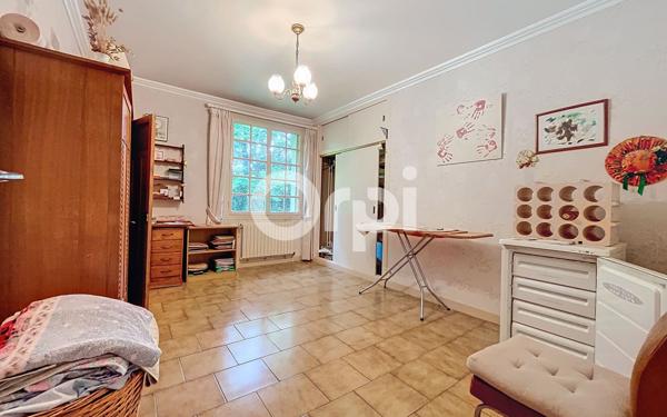 Maison à vendre    7 pièces • 221 m2 Vineuil-Saint-Firmin