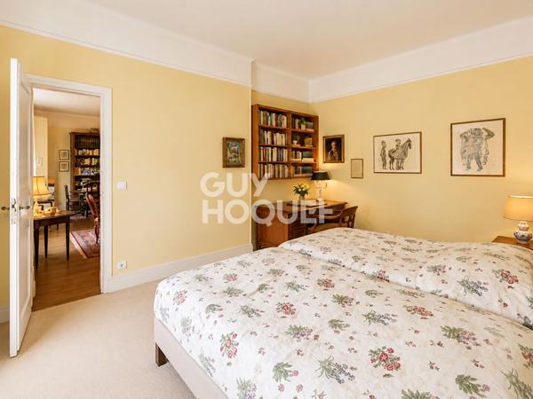 Appartement Paris 16 ème  4 pièce(s) 82 m²