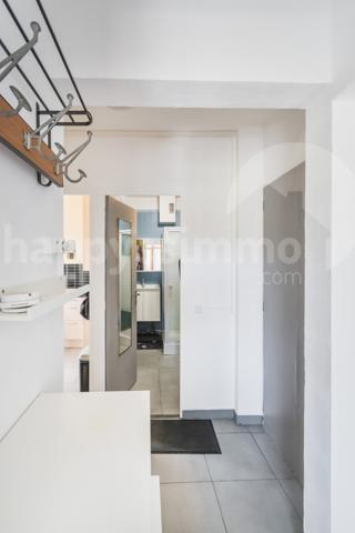 Appartement
                                                                                                                                                                                                                                                                                                                        2 pièce(s)                                                                                                                                                                                                          1 chambre(s)                                                                                                                                                                                                          45  m²