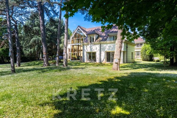 Propriété d’Exception en Bord de Seine