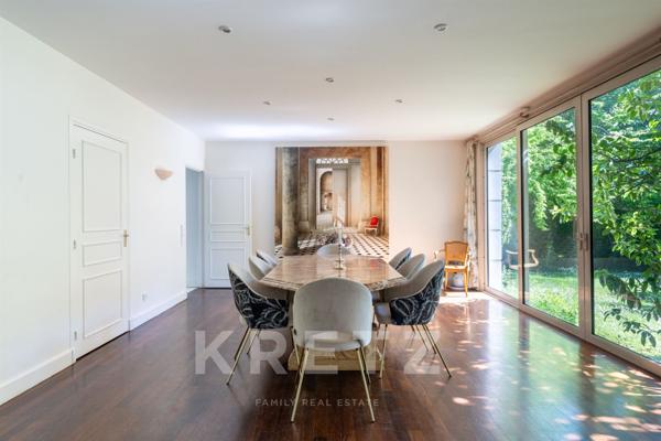 Propriété d’Exception en Bord de Seine