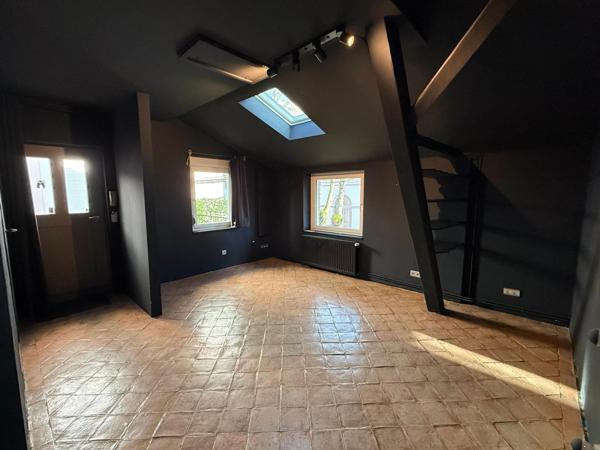 Mulhouse centre-ville – Appartement T3 atypique avec grande terrasse de 22m2 et cave