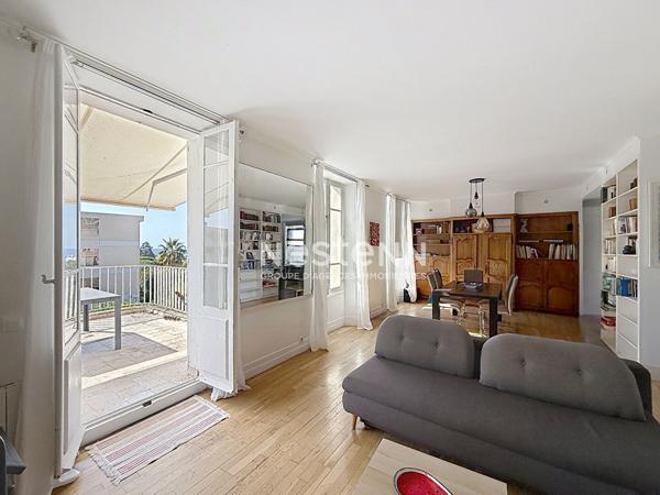 Golfe-Juan Duplex 4 pièces de charme avec vue mer, terrasse et faibles charges