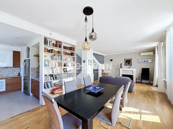Golfe-Juan Duplex 4 pièces de charme avec vue mer, terrasse et faibles charges