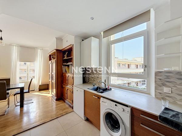 Golfe-Juan Duplex 4 pièces de charme avec vue mer, terrasse et faibles charges