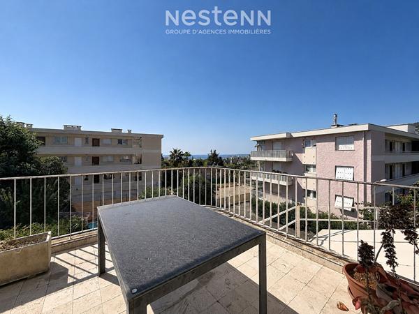 Golfe-Juan Duplex 4 pièces de charme avec vue mer, terrasse et faibles charges