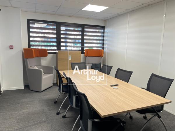 Bureaux à louer à Montpellier esprit campus avec grand parking disponible