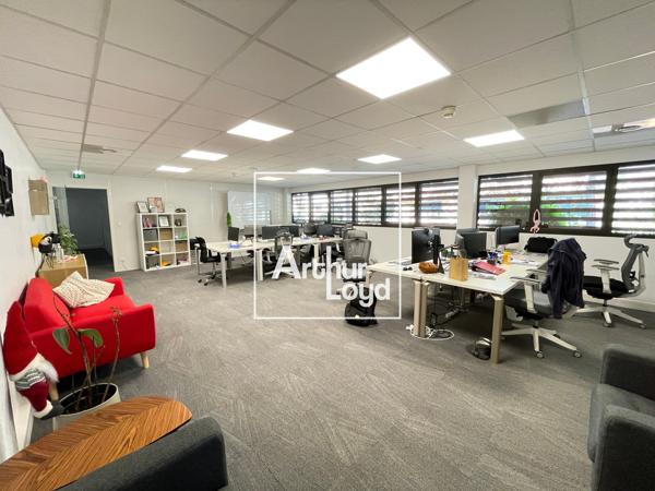 Bureaux à louer à Montpellier esprit campus avec grand parking disponible