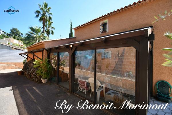 LES ISSAMBRES (83), Maison à vendre 4 pièces Lotissement Grand-Boucharel, vue mer