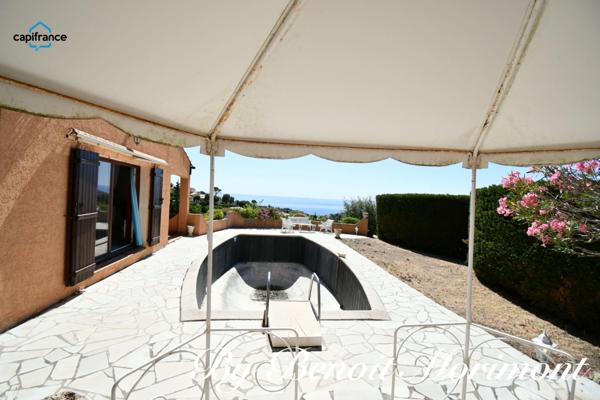 LES ISSAMBRES (83), Maison à vendre 4 pièces Lotissement Grand-Boucharel, vue mer
