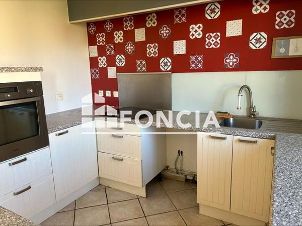 Location Appartement 4 pièces 94.2 m² - 6 RUE MEDECIN LIEUTENANT CHASPOUL Digne-les-bains 04000