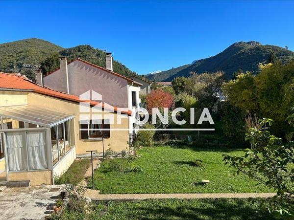 Location Appartement 4 pièces 94.2 m² - 6 RUE MEDECIN LIEUTENANT CHASPOUL Digne-les-bains 04000