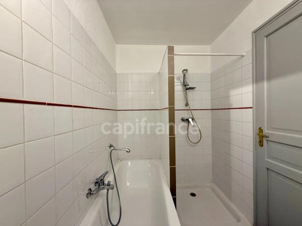 Maison à vendre 4 pièces au calme,9 environ 92 m2 coeur de ville ALES (30)