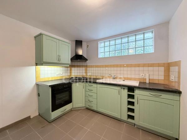 Maison à vendre 4 pièces au calme,9 environ 92 m2 coeur de ville ALES (30)