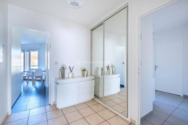 Vente Appartement 5 pièces 100 m2 à Villeurbanne