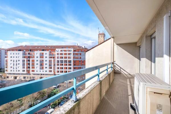 Vente Appartement 5 pièces 100 m2 à Villeurbanne