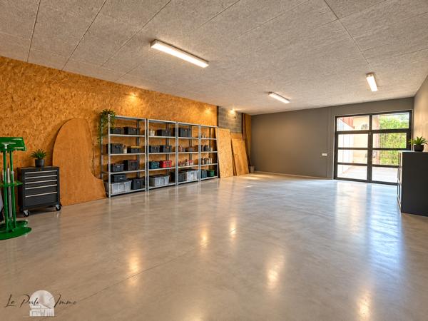 EXCEPTIONNEL MAS DE CARACTÈRE – ANCIEN CHAI – 425 M² HABITABLES – 1 257 M² DE TERRAIN – AUX PORTES DE PERPIGNA
