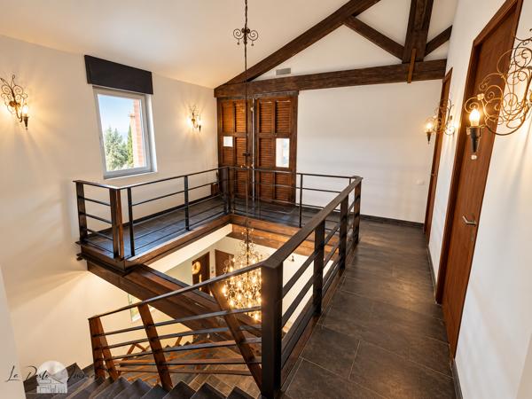 EXCEPTIONNEL MAS DE CARACTÈRE – ANCIEN CHAI – 425 M² HABITABLES – 1 257 M² DE TERRAIN – AUX PORTES DE PERPIGNA