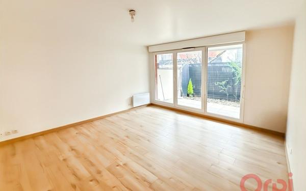 Appartement à vendre    3 pièces • 61,04 m2 Saint-Denis