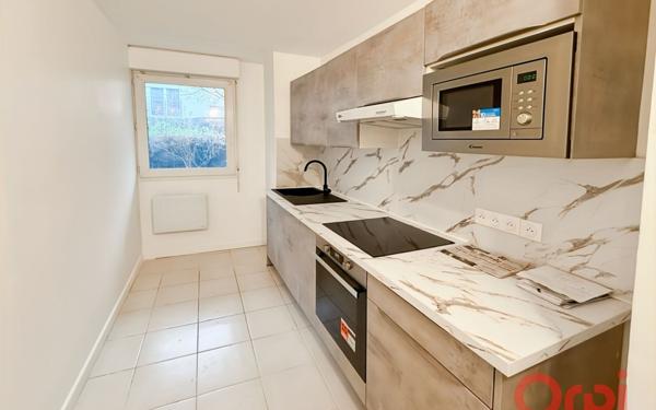 Appartement à vendre    3 pièces • 61,04 m2 Saint-Denis