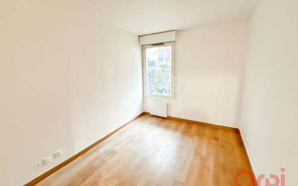 Appartement à vendre    3 pièces • 61,04 m2 Saint-Denis