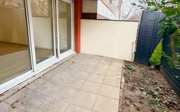 Appartement à vendre    3 pièces • 61,04 m2 Saint-Denis