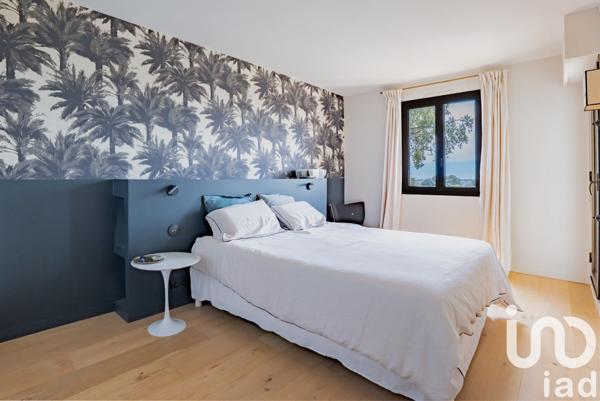 Appartement 3 pièces de 89 m² à Villeneuve-Loubet (06270)