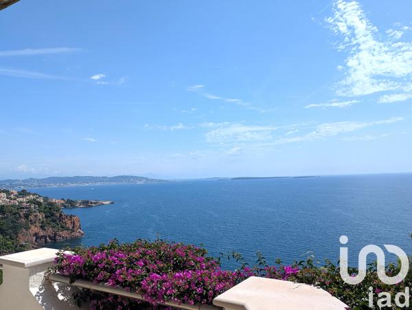 Appartement à vendre 4 pièces 114 m² Théoule-sur-Mer