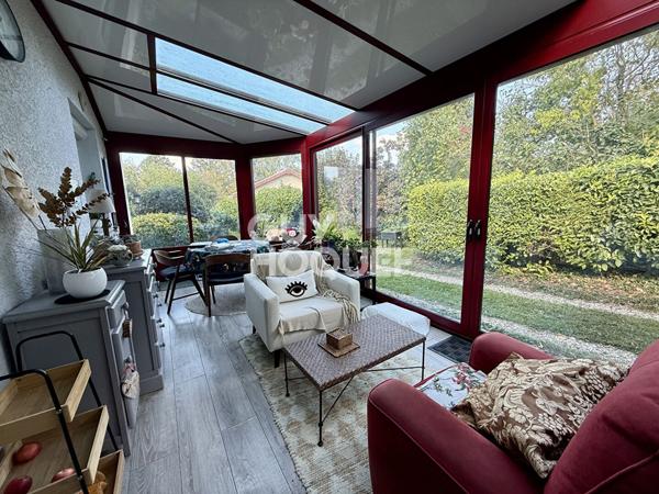 Maison individuelle Guerville 125 m² Terrain 1167 m² Sous-sol total avec garage