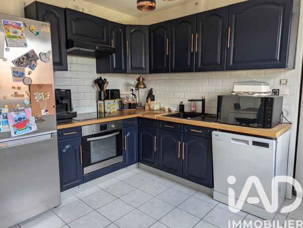 Location maison 5 pièces 99 m² Escolives-Sainte-Camille