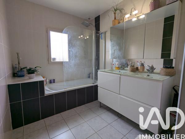 Location maison 5 pièces 99 m² Escolives-Sainte-Camille