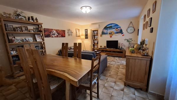 Maison de village en pierre 89m² Suze-la-Rousse (26790)