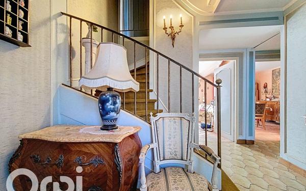 Maison à vendre    6 pièces • 160,66 m2 Vert-Saint-Denis