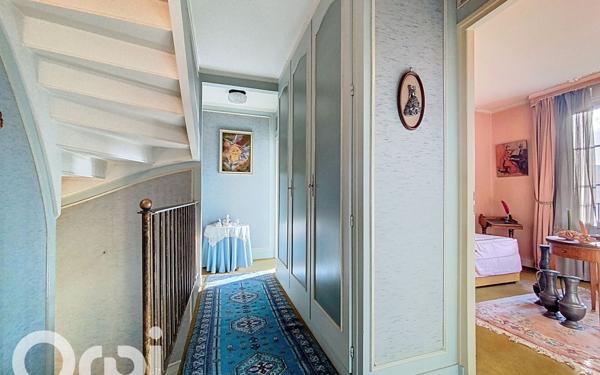 Maison à vendre    6 pièces • 160,66 m2 Vert-Saint-Denis