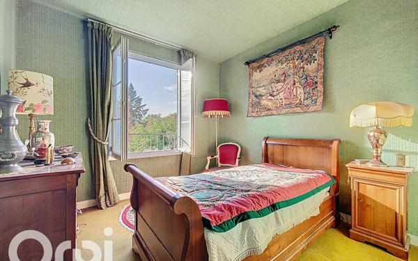 Maison à vendre    6 pièces • 160,66 m2 Vert-Saint-Denis