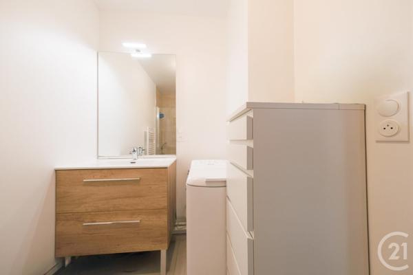 Appartement T3 à vendre  3 pièces - 62,50 m2 BARNEVILLE CARTERET - 50