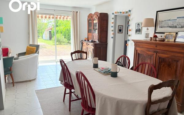 Maison à vendre    7 pièces •  Marennes